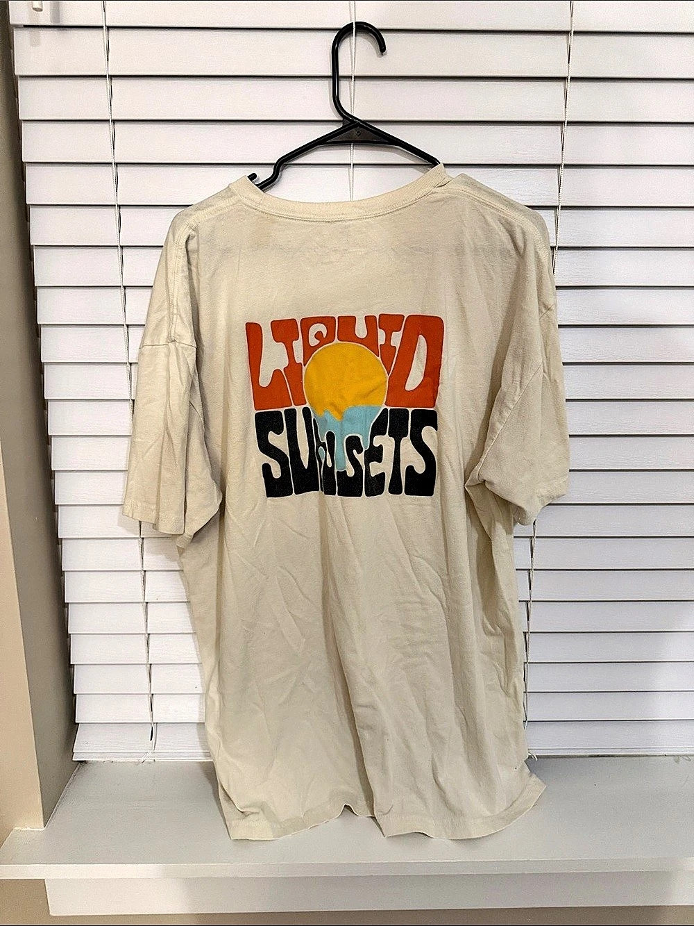 M22 Liquid Sunsets T-Shirt Graphic Tee 2XL